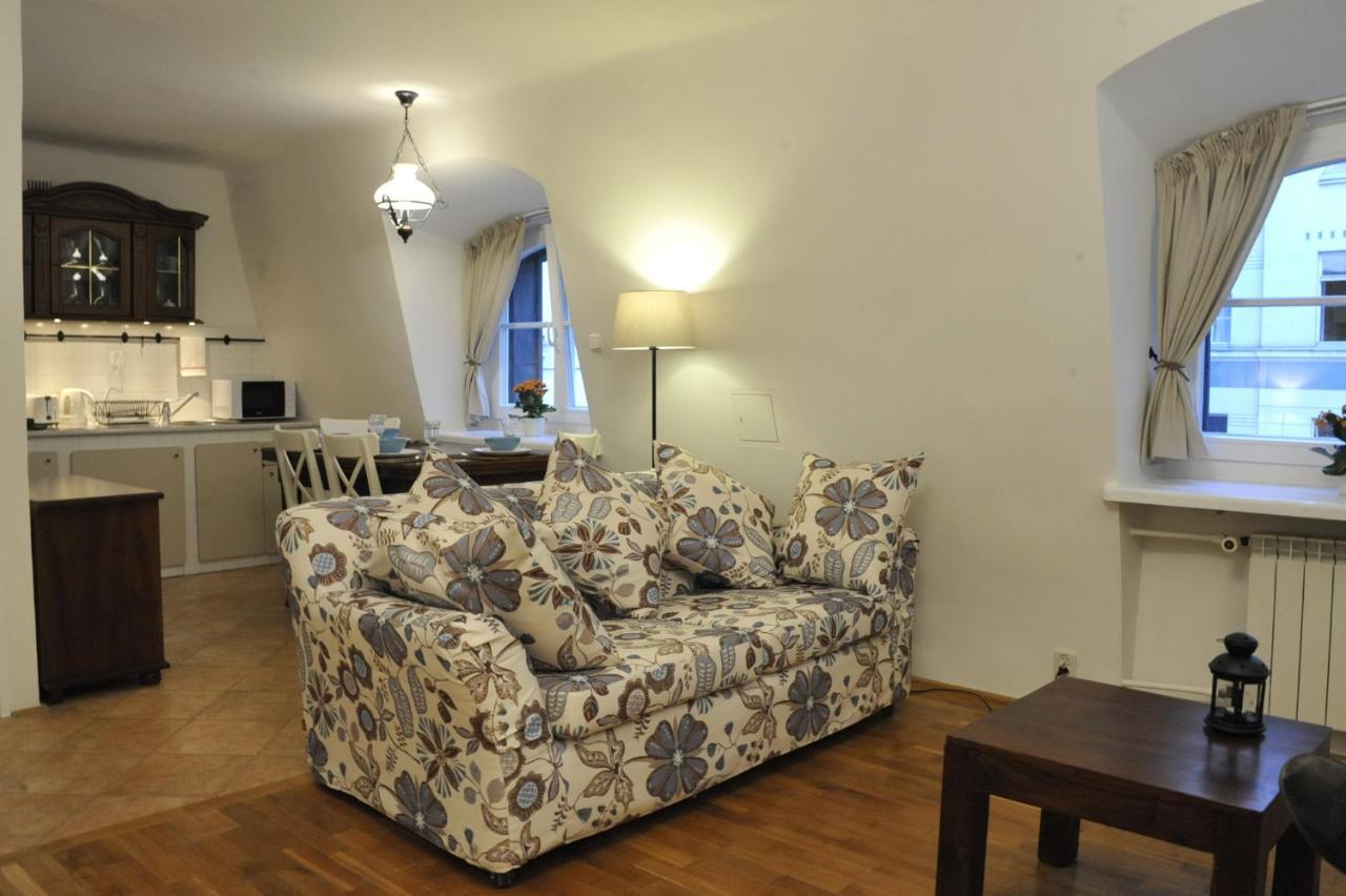 Milotu - Apartament Uniwersytecki Варшава Экстерьер фото